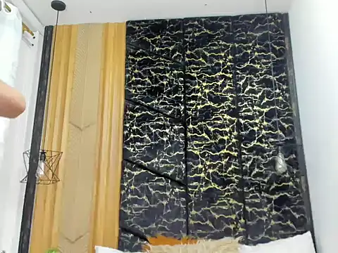 MiaCours online show from April 14, 6:57 pm