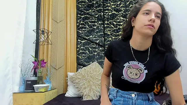 MiaCours online show from April 4, 2:12 pm