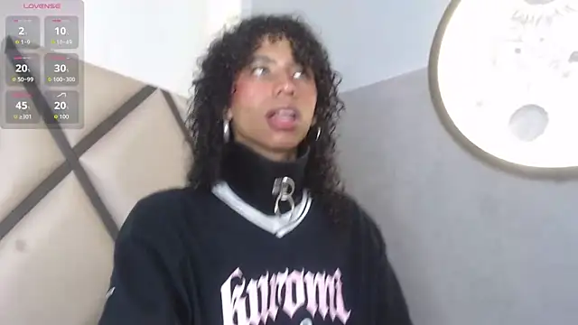 venus-03 online show from February 7, 3:47 am