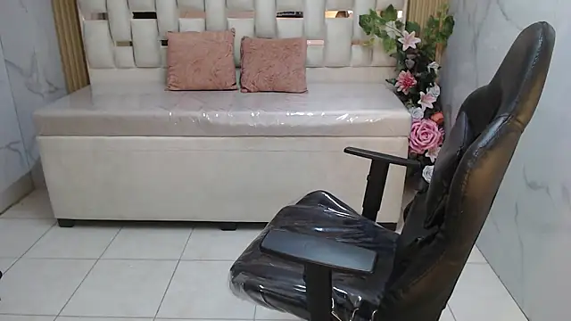 jass thompson s online show from October 2, 1:03 pm