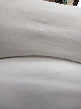 Mia-Glow online show from April 7, 12:18 pm