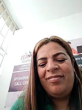 Mia-Glow online show from November 13, 12:09 pm