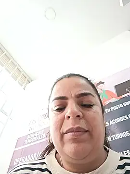 Mia-Glow online show from January 15, 12:41 pm