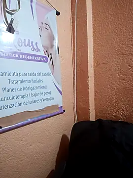 Mia-Glow online show from October 28, 12:26 pm