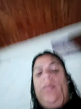 Mia-Glow online show from March 18, 1:02 pm