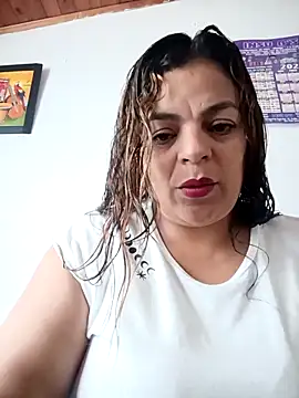 Mia-Glow online show from February 22, 1:46 pm