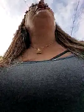 Mia-Glow online show from April 14, 12:32 pm