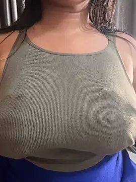 Maggi-is-back online show from October 24, 2:54 am