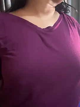 Maggi-is-back online show from October 26, 4:24 am