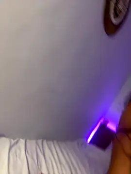 sarahsparkles20 online show from September 9, 11:47 pm