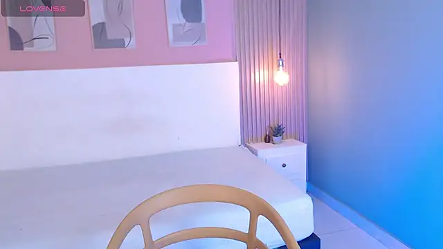 candy lux30 online show from September 21, 3:44 am