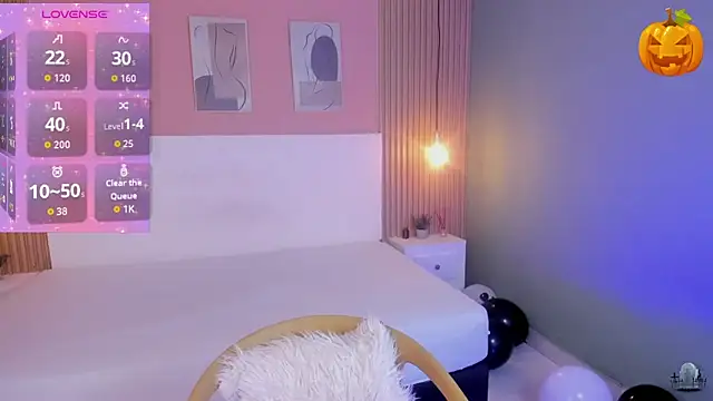 candy lux30 online show from November 6, 4:05 am