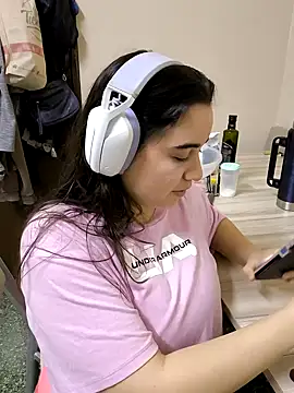 DannaBakes online show from April 20, 11:28 pm