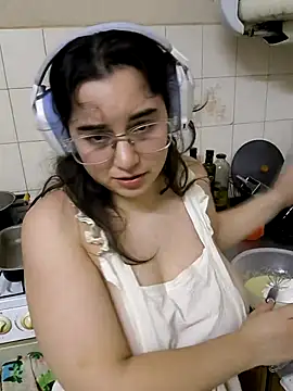 DannaBakes online show from April 28, 10:47 pm