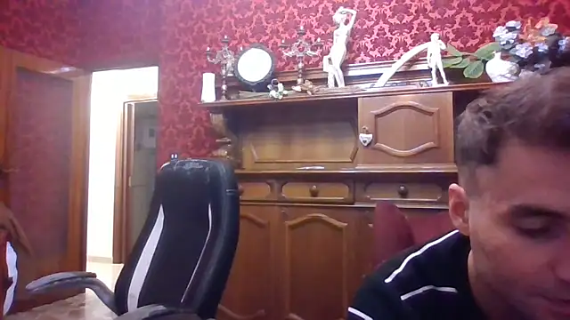 Snapshot of omihaze94 chatting on October 27, 6:20 pm omihaze94 online show from October 27, 6:20 pm