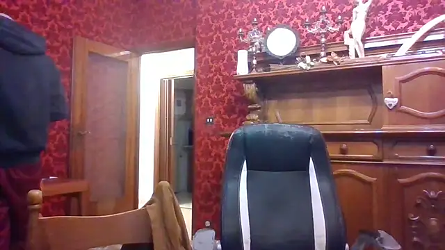 Snapshot of omihaze94 chatting on December 14, 8:47 pm omihaze94 online show from December 14, 8:47 pm