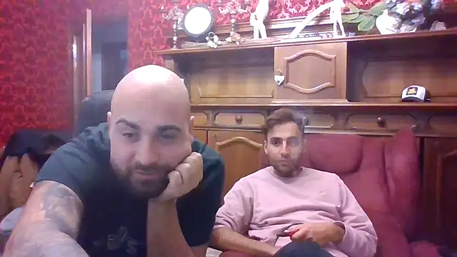 Snapshot of omihaze94 chatting on October 19, 4:21 pm omihaze94 online show from October 19, 4:21 pm