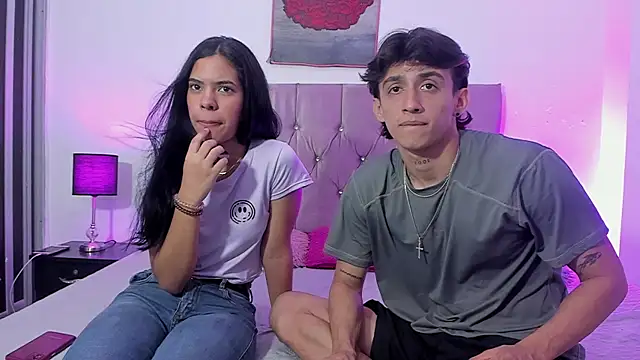 AndretiiAndCamila online show from September 18, 1:14 pm
