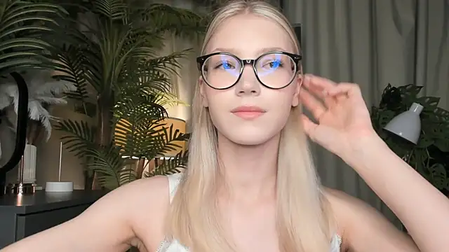 ChinBonnell online show from November 27, 5:41 am