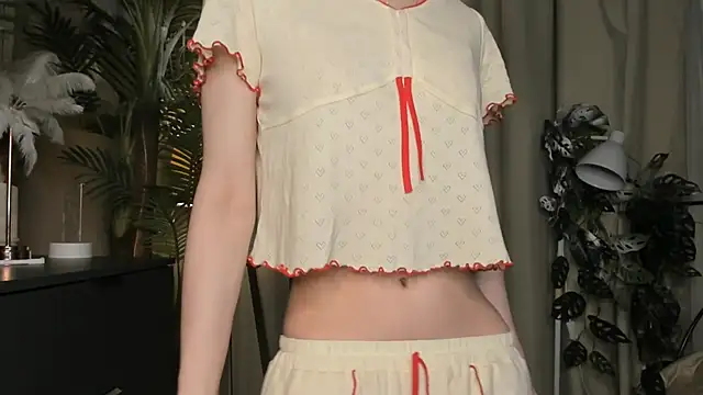 ChinBonnell online show from April 15, 5:46 am