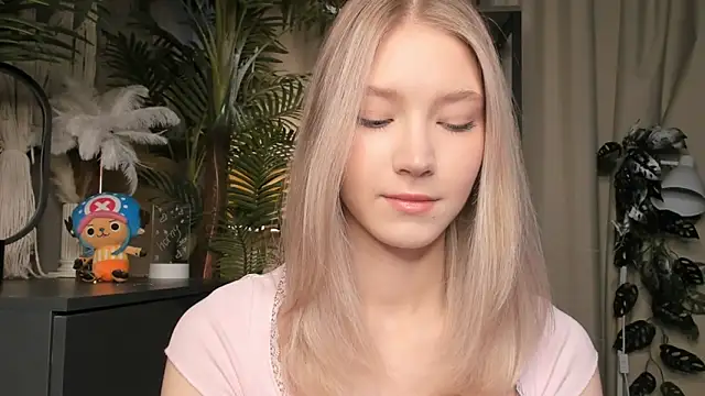 ChinBonnell online show from February 8, 5:49 am