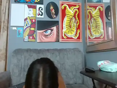 Candy Biitch online show from September 17, 1:35 pm