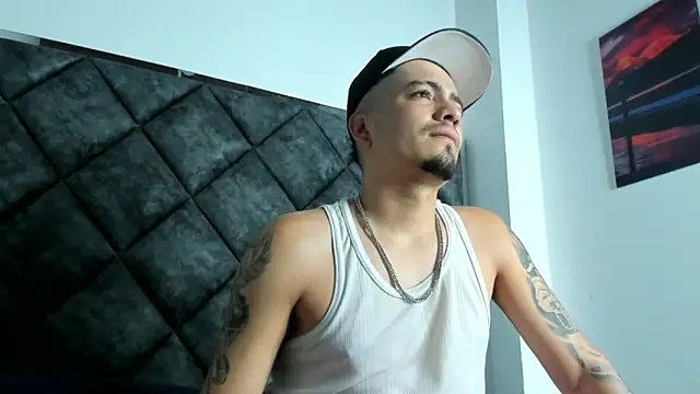 OwenStonne  online show from November 11, 12:00 pm