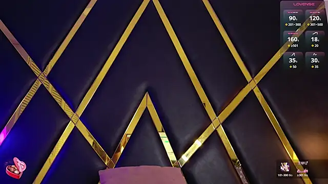 EmmaaCastro online show from December 5, 11:42 am