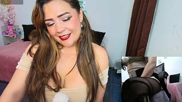 Paulina-Becerraa online show from March 29, 4:36 am