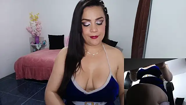 Snapshot of Paulina-Becerraa chatting on October 1, 4:17 am Paulina-Becerraa online show from October 1, 4:17 am