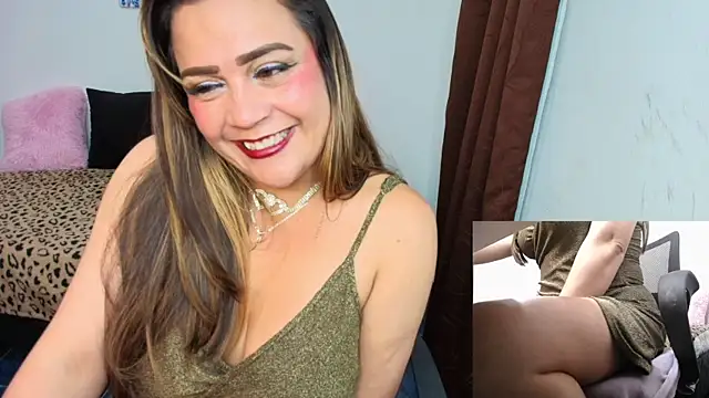 Paulina-Becerraa online show from July 18, 5:05 am