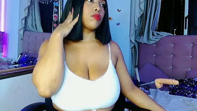 Snapshot of Saori_Evans chatting on October 14, 2:12 am Saori Evans online show from October 14, 2:12 am