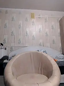 Tupo070481 online show from December 15, 5:30 pm