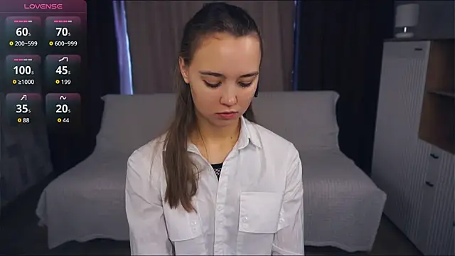 KayleenCurtis online show from September 11, 5:18 am