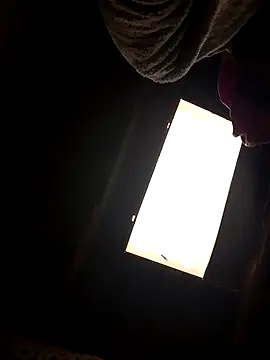 KruellaR1de3 online show from February 17, 8:28 pm