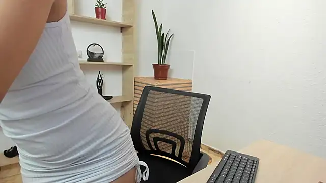 amy lennox online show from November 5, 1:14 pm