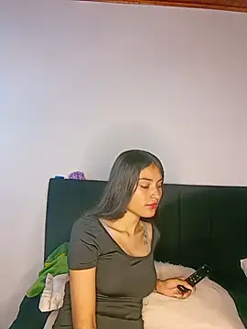 hotwife26 online show from July 8, 6:19 pm