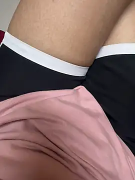 crazy111girl online show from November 8, 7:06 pm