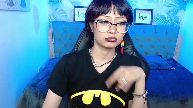 Snapshot of Nyxie_tk chatting on September 23, 7:32 pm Nyxie tk online show from September 23, 7:32 pm