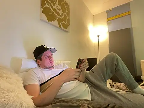 shyandchilling online show from February 25, 7:25 pm