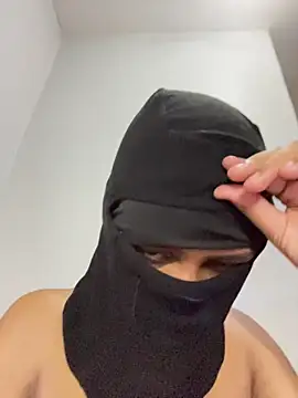 Sexy blackwoman online show from March 4, 9:28 am