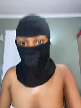 Sexy blackwoman online show from March 23, 6:52 pm