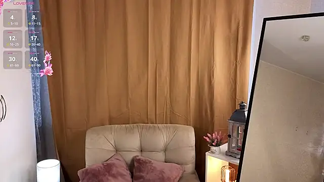 LouisaChaobal online show from September 20, 1:21 am