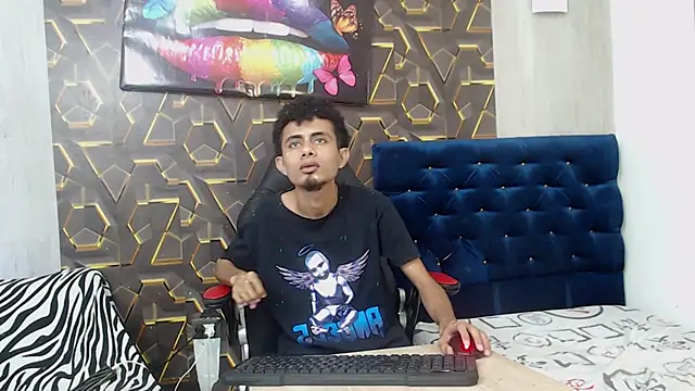 noah the kingmaster online show from October 11, 7:59 pm