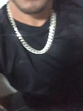 Snapshot of BigJack_biby chatting on October 18, 10:45 pm BigJack biby online show from October 18, 10:45 pm