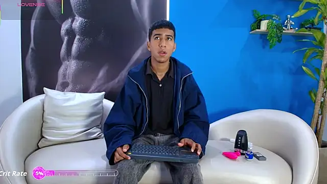 Snapshot of ender_h0t chatting on September 20, 2:22 pm ender h0t online show from September 20, 2:22 pm