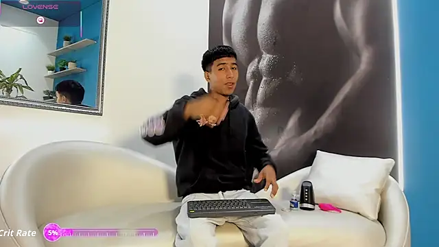 Snapshot of ender_h0t chatting on November 20, 2:07 pm ender h0t online show from November 20, 2:07 pm