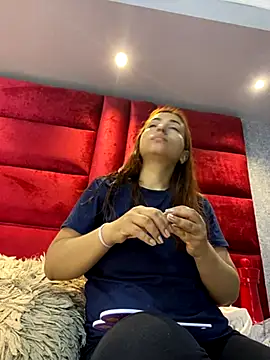 VictoriaFerro online show from October 15, 1:52 pm