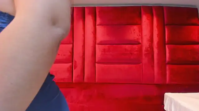 VictoriaFerro online show from December 1, 1:56 pm