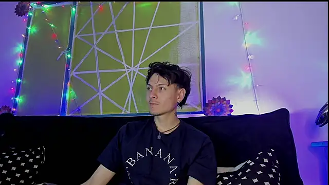 Dioniso guy8 online show from February 26, 8:31 pm